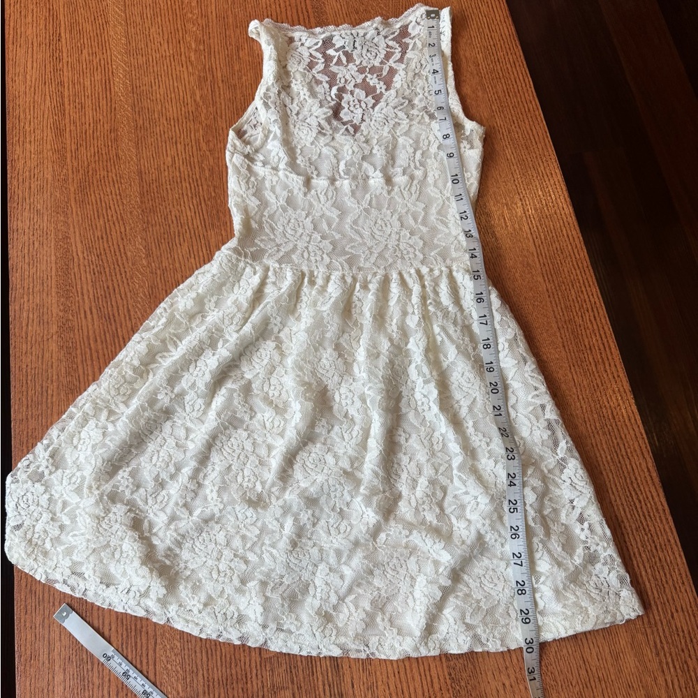 Forever 21 small lace lined dress - Picture 5 of 7